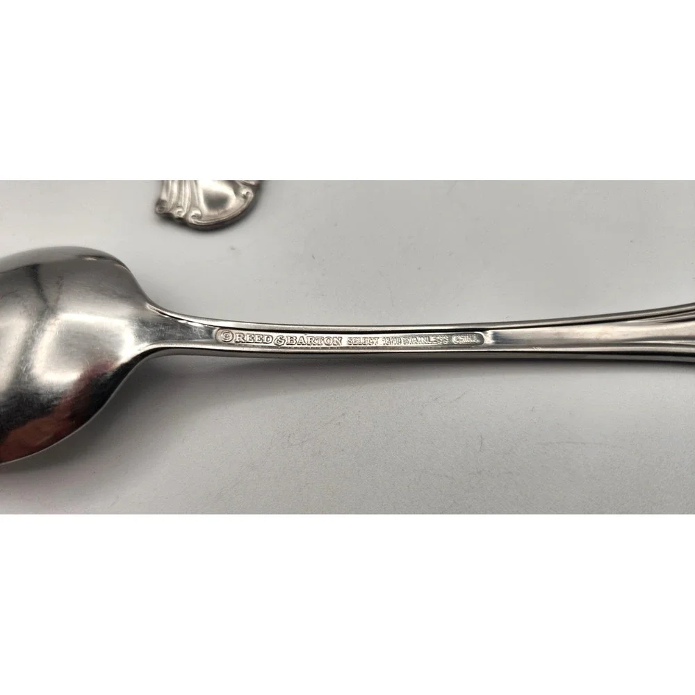 Reed & Barton Select Stainless Lot of 4 Teaspoons Glossy ESTORIL Ridges